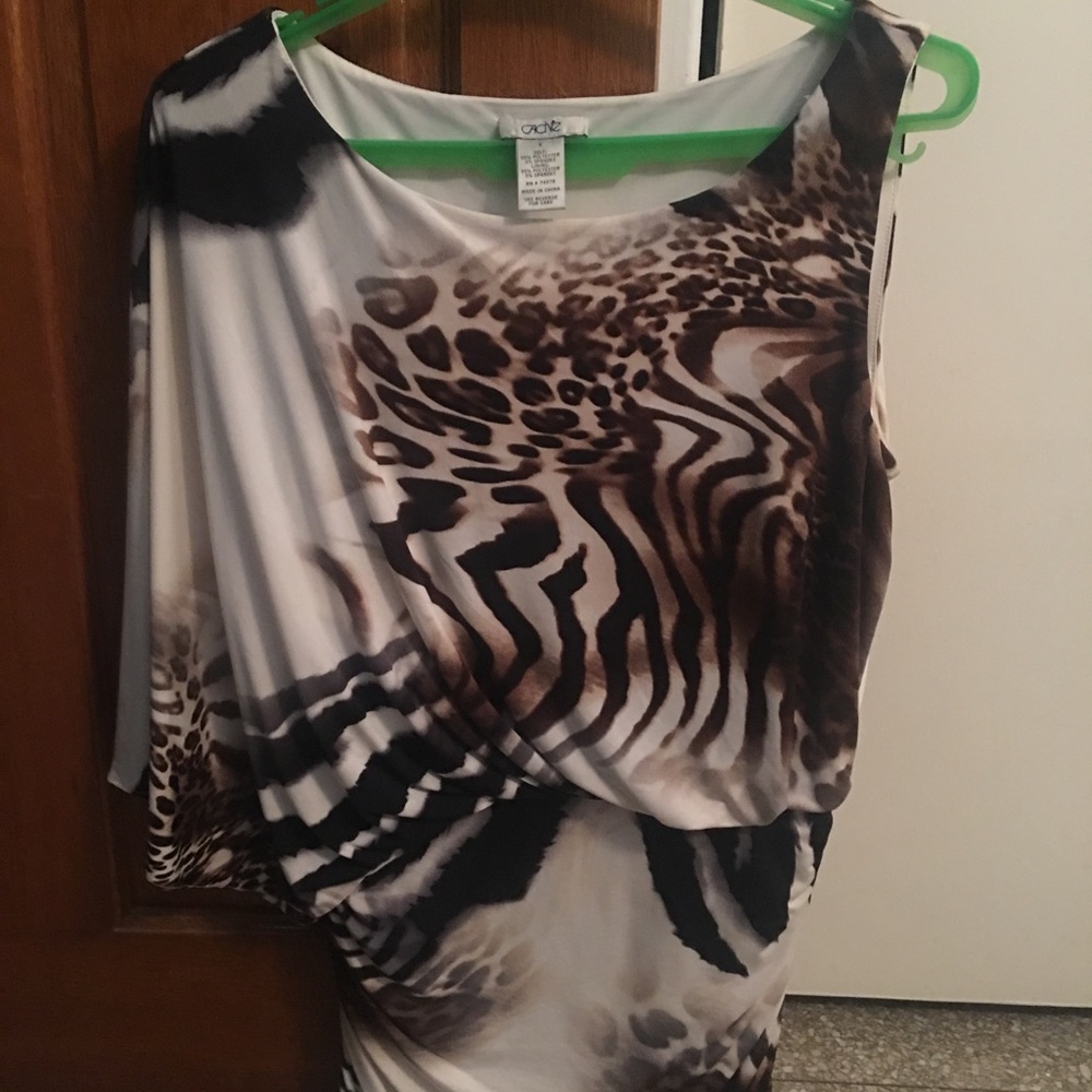 Cache’ Leopard Party top